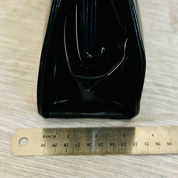 Vintage Theodor California Handbag black patent brass trim - Picture 5 of 11